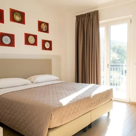 Laurus Cilento Relax Apartman Laureana Cilento